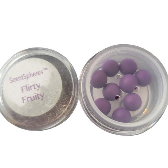 Heart-Shaped Diffuser Necklace Locket, Assorted Scent Spheres Aromatherapy Beads - Picture 8 of 16